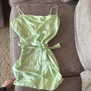 Elegant Green Spaghetti Strap Dress